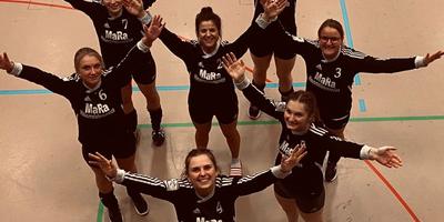 Punktspielbeginn  Frauen Faustball